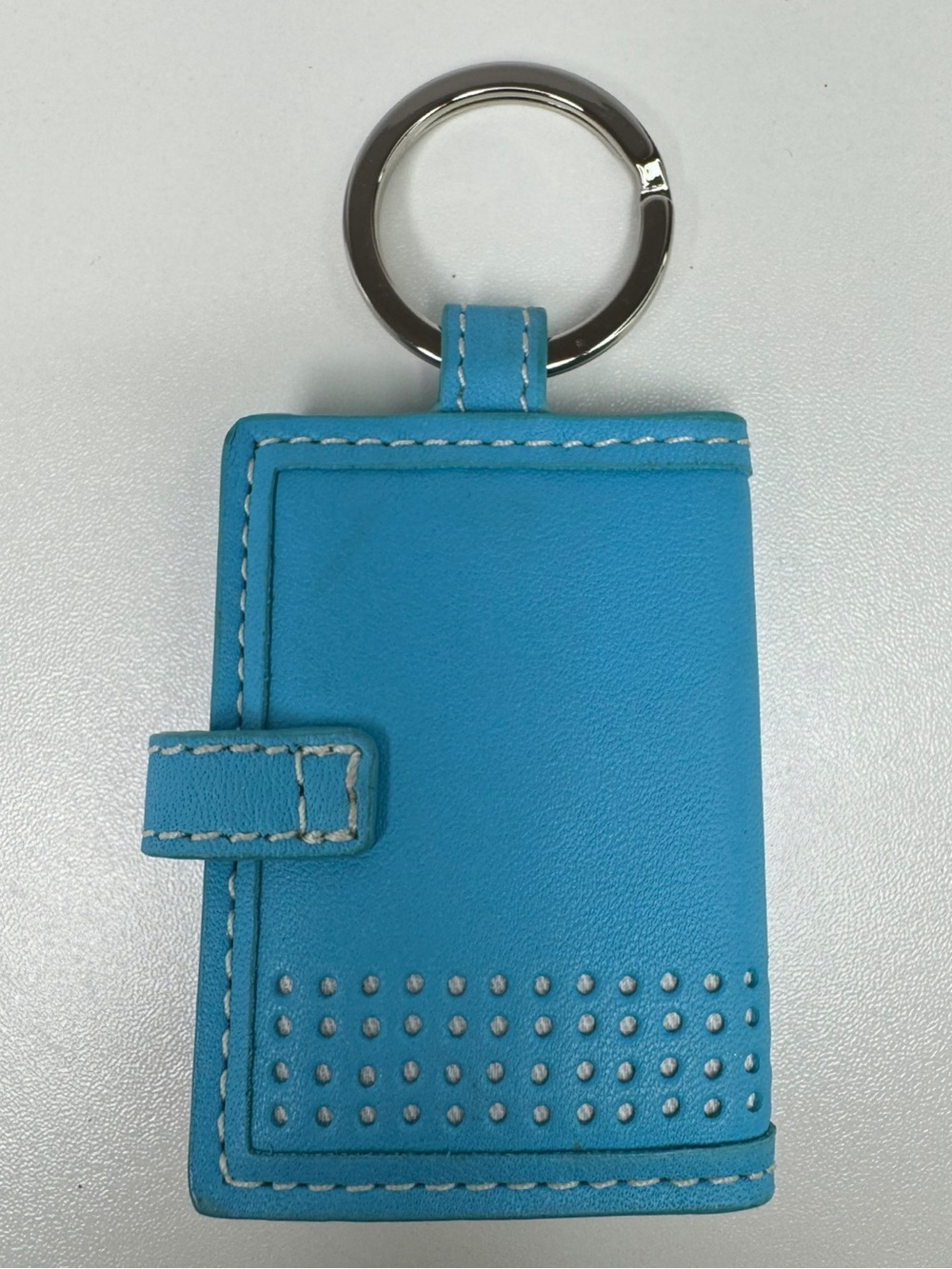 Coach Robins Egg Blue Y2K Vintage Perforated Wallet And Picture Frame Keychain - Picture 12 of 15